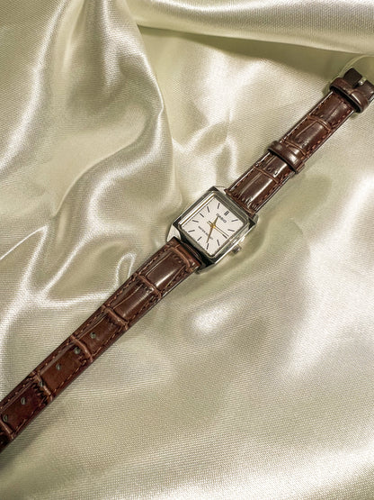 Reloj  Casio Correa de Cuero Mujer - LTP-V007L-7